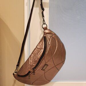 BRAND New  PESERICO Travel Large Light weight Leather Sling bag Bronze Metallic